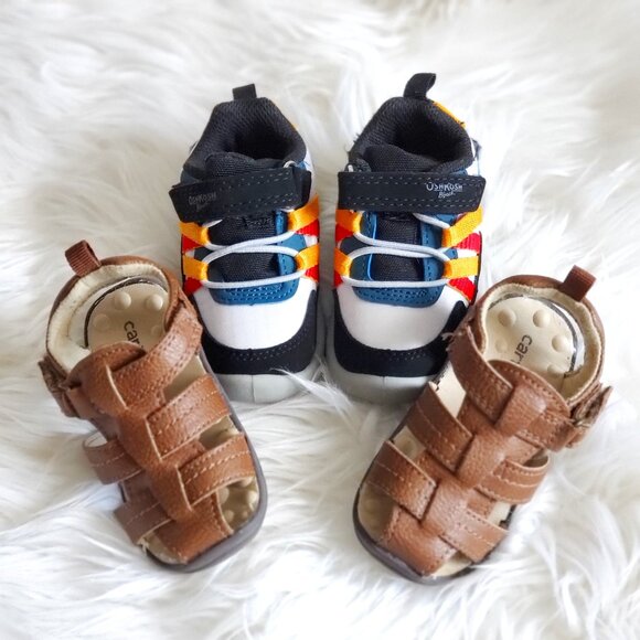 OshKosh/Carter's Boy Shoe Bundle SZ 4 - Picture 1 of 16